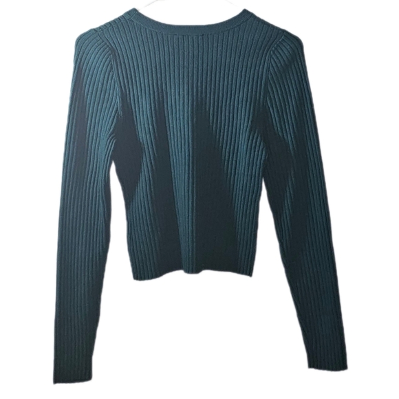 Express Crew Neck Long Sleeve Ribbed Crop Sweater, Green, size M - Picture 2 of 3